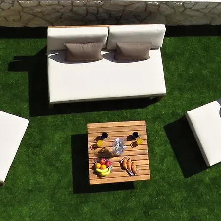 Holiday House Maze With Jacuzzi Novalja Exterior photo